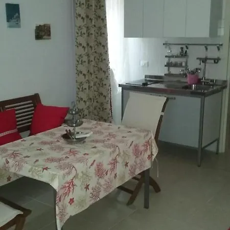 Dorsoduro Apartment *